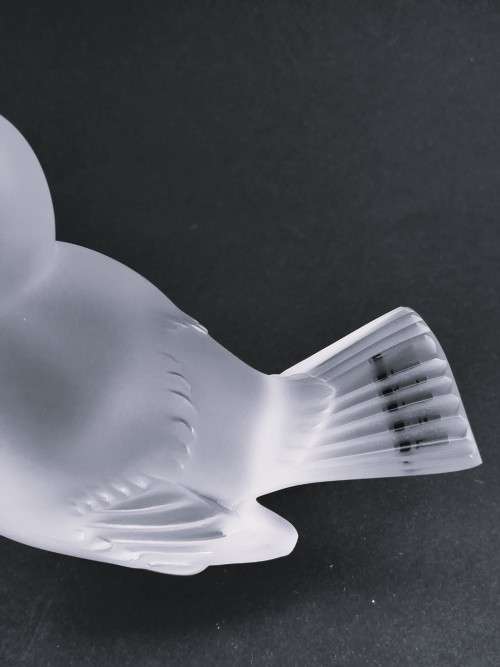 Lalique clear and frosted crystal figurine of a sparrow