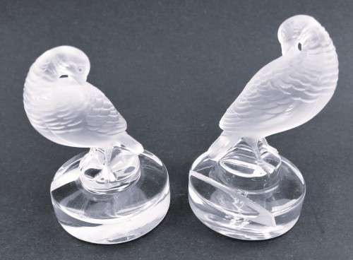 Pair Lalique France Frosted Crystal Bird Glass Figurine Place Card Setting