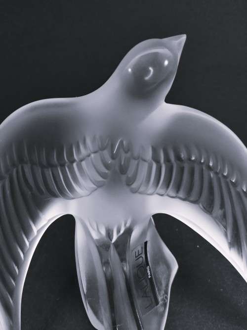 Vintage Lalique France Sculpture Martinet Siffleur - Motif Swallow Chirping