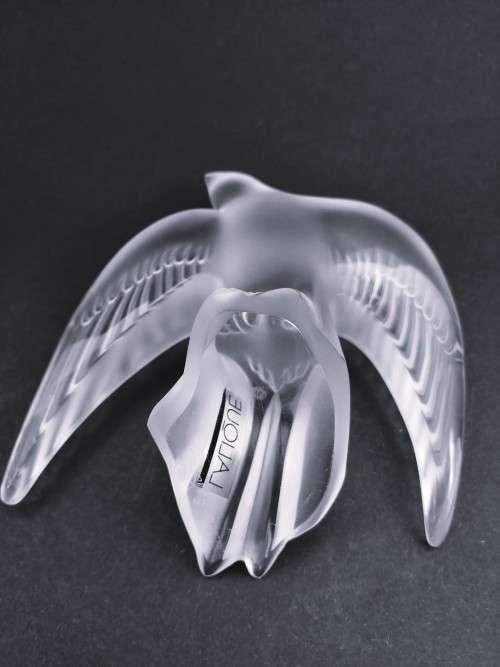 Vintage Lalique France Sculpture Martinet Siffleur - Motif Swallow Chirping