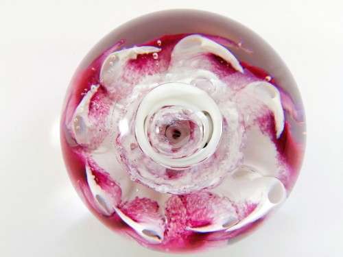 Limited Edition 247/500 Selkirk Glass Helios Paperweight 1983 Scotland