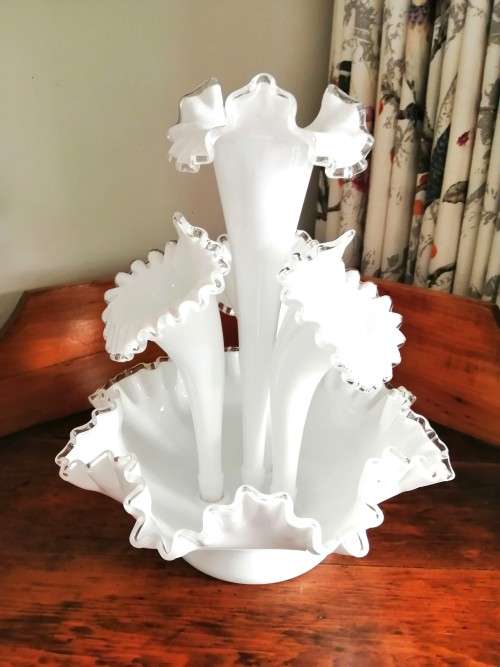 Rare vintage Fenton milk glass Silver Crest four horn epergne Centerpiece