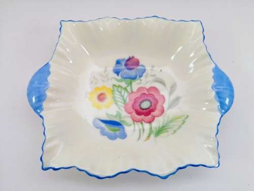 VINTAGE (1938-1966) SHELLEY ENGLAND DAFFODIL DISH
