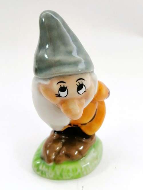 Wade Snow White and the Seven Dwarfs full set Stamped Wade, 1980`s
