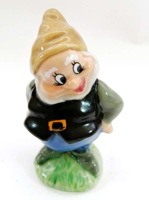 Wade Snow White and the Seven Dwarfs full set Stamped Wade, 1980`s