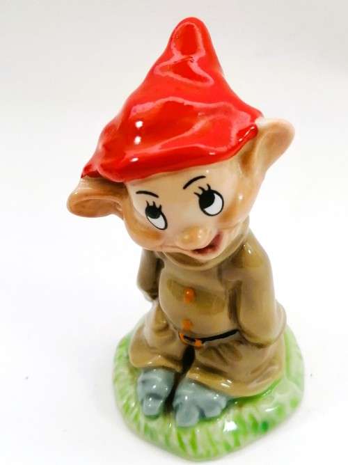 Wade Snow White and the Seven Dwarfs full set Stamped Wade, 1980`s