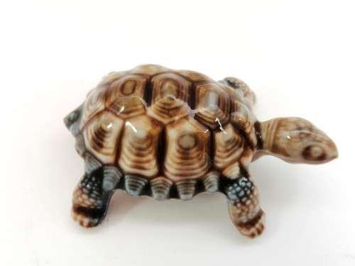 Wade pottery MADE IN England tortoise turtle