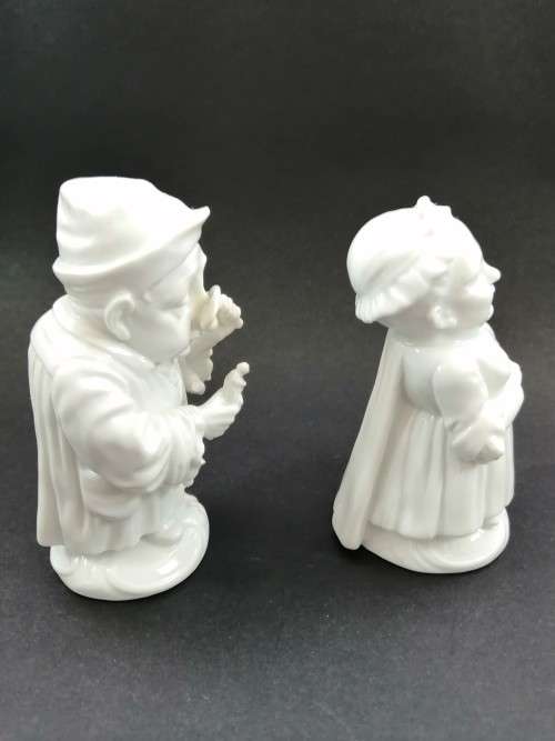 Fabulous Capodimonte Ginori blanc-de-chine `Mansion House Dwarf figurines