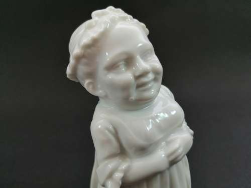 Fabulous Capodimonte Ginori blanc-de-chine `Mansion House Dwarf figurines