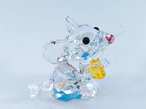 SWAROVSKI MOUSE WITH CHEESE 5004691  #