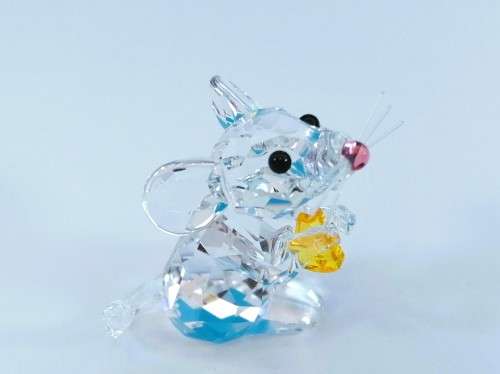 SWAROVSKI MOUSE WITH CHEESE 5004691  #