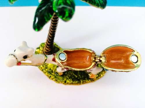WONDERFUL ARABIC TRINKET BOX OF A ENAMELED JEWELED CAMEL AND PALM TREE