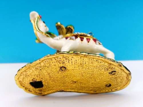 WONDERFUL ARABIC TRINKET BOX OF A ENAMELED JEWELED CAMEL AND PALM TREE