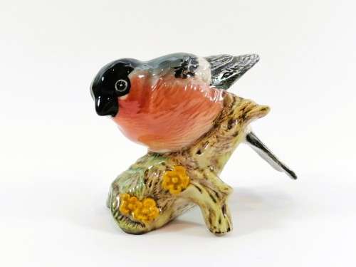Beswick Bullfinch Garden Bird Model 1042