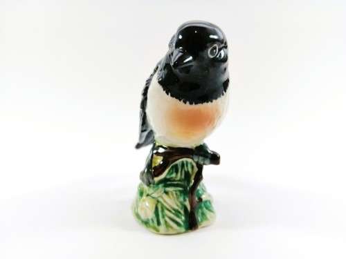Beswick Stonechat Garden Bird Model 2274