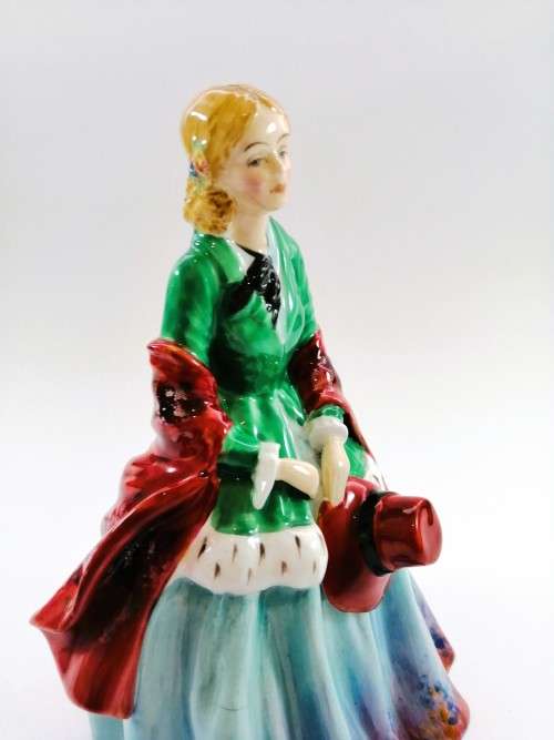 PARAGON BONE CHINA DOLL FIGURE LADY CAMILLA
