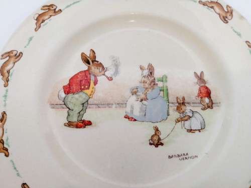 Royal Doulton BUNNYKINS 1937 - 1953  Plate signed
