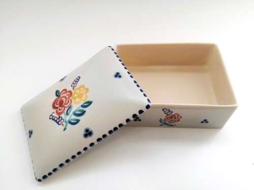 Poole Pottery Hand Painted Trinket Box 1959-1967