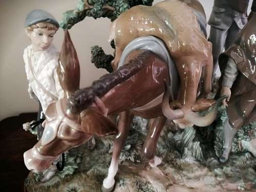 HUGE Magnificent LLADRO FIGURE GROUP, SUCCESSFUL HUNT, BIG GAME