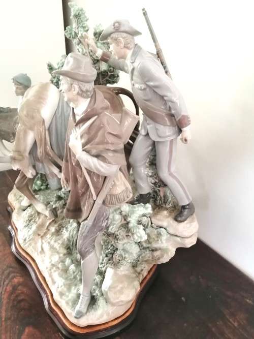 HUGE Magnificent LLADRO FIGURE GROUP, SUCCESSFUL HUNT, BIG GAME