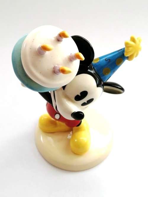 Mickey Mouse HAPPY BIRTHDAY Royal Doulton DISNEY Limited Edition # 722/2000