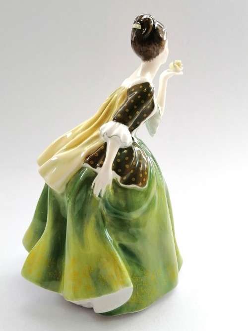 Royal Doulton Figurine Fleur HN 2368