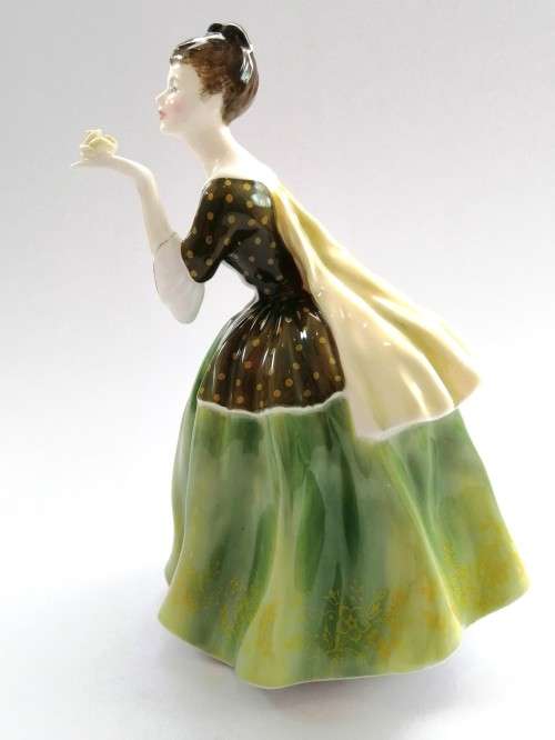 Royal Doulton Figurine Fleur HN 2368