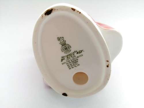 Masquerade HN2259  Royal Doulton Figurine