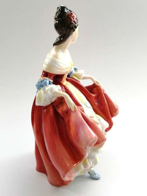 Royal Doulton Figurine Southern Belle HN 2229 Pink