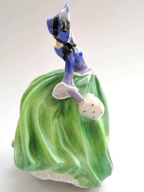 Royal Doulton Autumn Breezes HN 1913 Figurine
