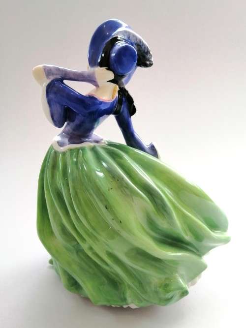 Royal Doulton Autumn Breezes HN 1913 Figurine