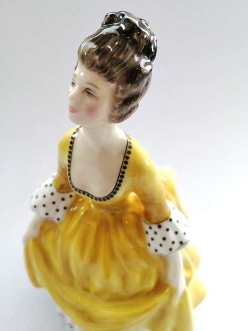 Royal Doulton Bone China Figurine Coralie Yellow Gown 1963 HN2307