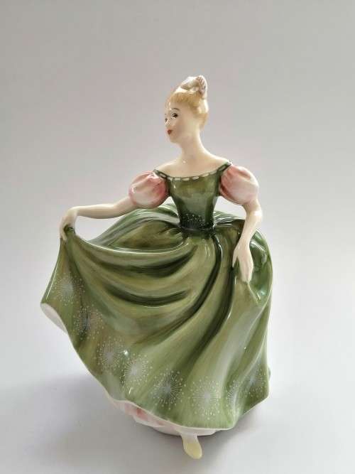 Royal Doulton England Bone China Figurine Michele HN 2234 1966