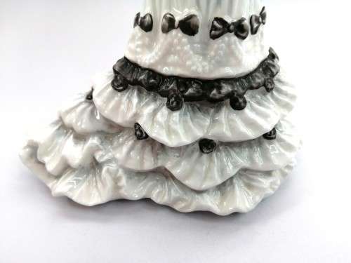 Royal Doulton The Edwardian String Quartet VIOLA HN3706
