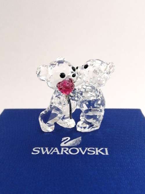 Swarovski 1077419 Kris Bear A Rose for you Kris Bear Boy Offering Flower to Girl