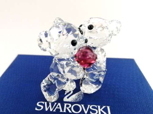 Swarovski 1077419 Kris Bear A Rose for you Kris Bear Boy Offering Flower to Girl