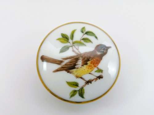 Kaiser Germany vintage Porcelain Tiergarten Bird Trinket Box