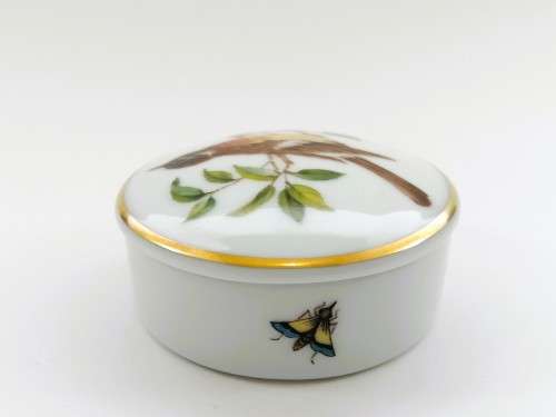 Kaiser Germany vintage Porcelain Tiergarten Bird Trinket Box