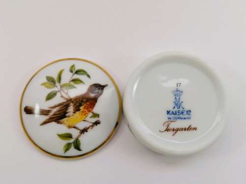 Kaiser Germany vintage Porcelain Tiergarten Bird Trinket Box