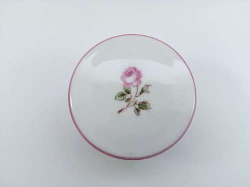 Richard Ginori Italy Round Porcelain Lidded Trinket Box