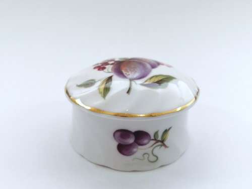 Royal Worcester  Spood Hammersley Round Porcelain Lidded Trinket Box