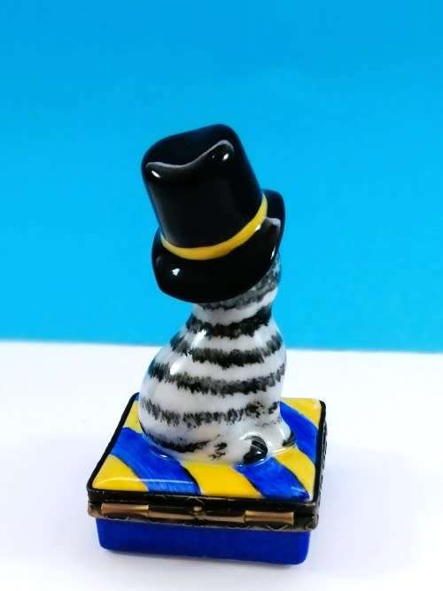 Limoges France Trinket Box Stripey Gray Cat with Hat sat on Cushion Peint Main Marque