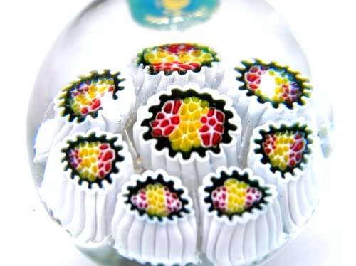 Stunning Murano art glass paperweight MILLEFIORE