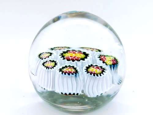 Stunning Murano art glass paperweight MILLEFIORE