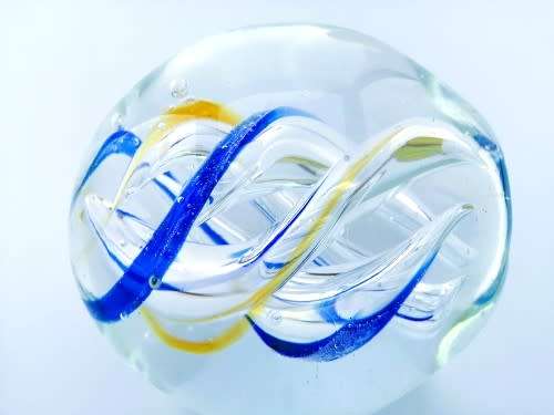 Stunning large glass paperweight