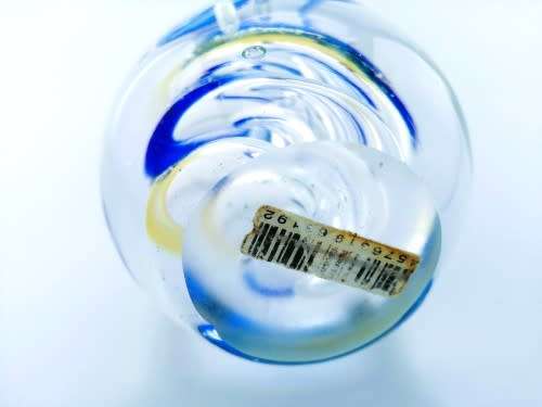 Stunning large glass paperweight
