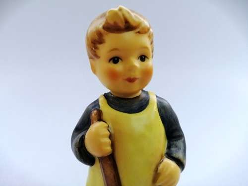 Goebel Hummel Figurine, Garden Treasures