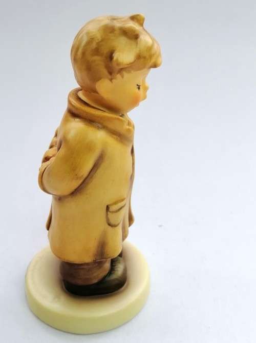 Goebel Hummel Figurine, To Shy to Sing