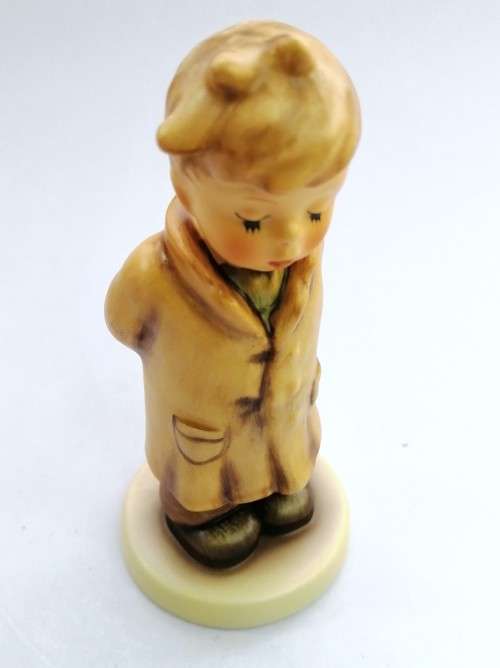 Goebel Hummel Figurine, To Shy to Sing