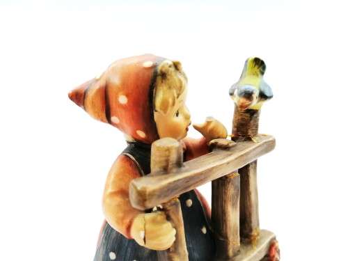 Goebel Hummel Figurine, Signs of Spring